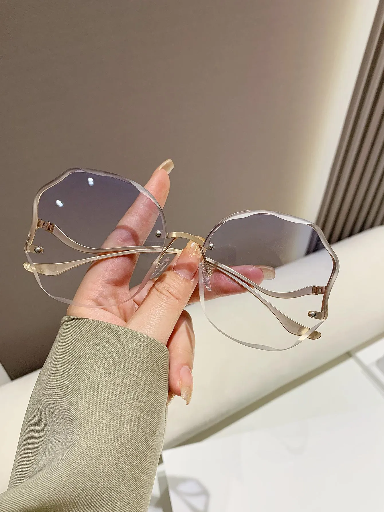 1pair Simple Rimless Fashion Glasses