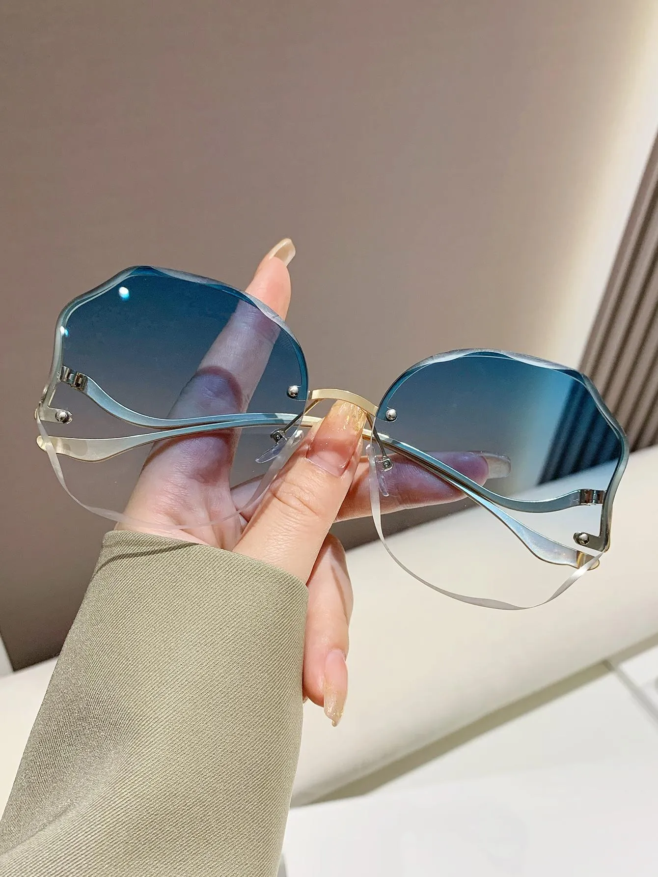 1pair Simple Rimless Fashion Glasses