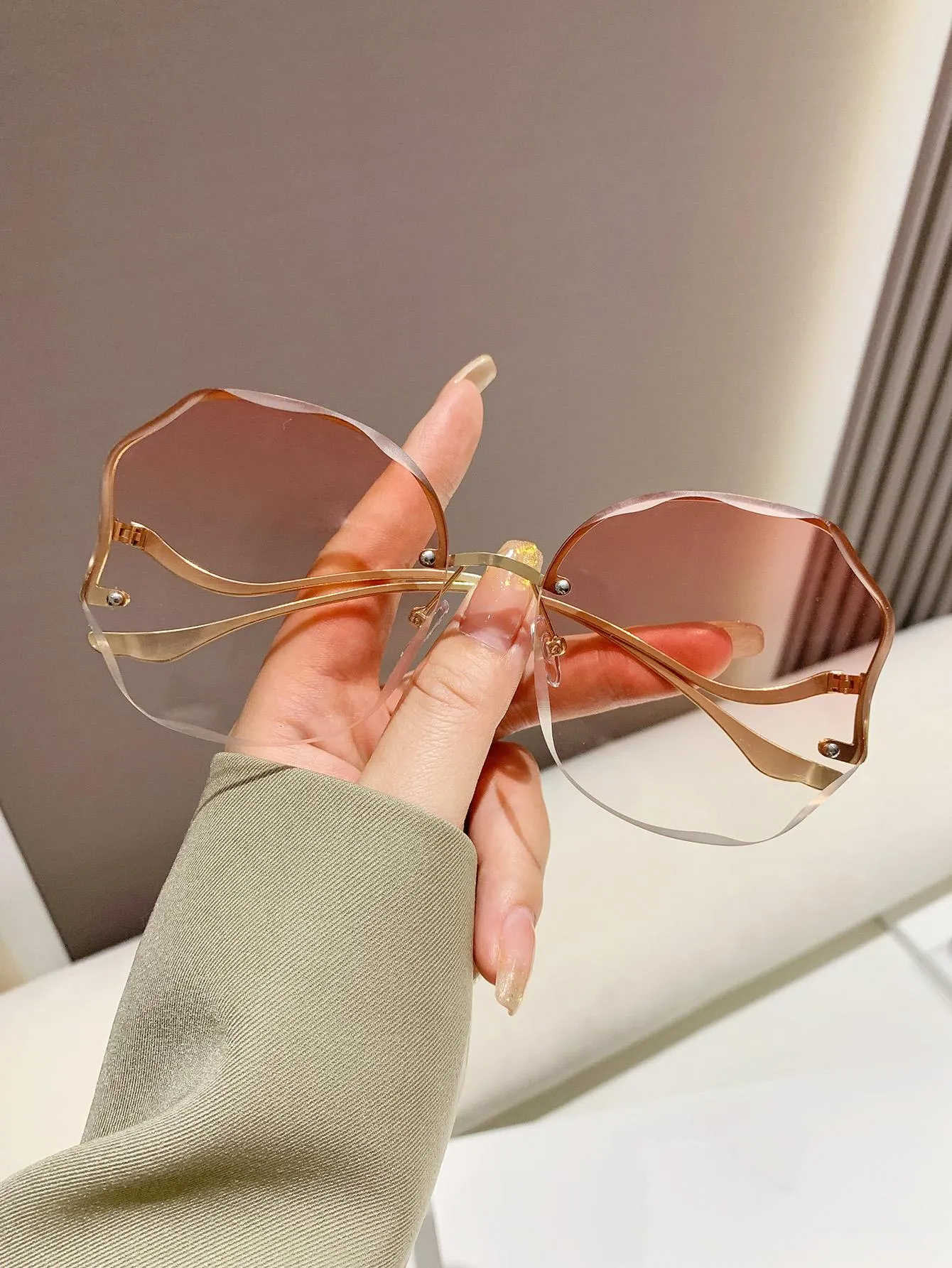 1pair Simple Rimless Fashion Glasses