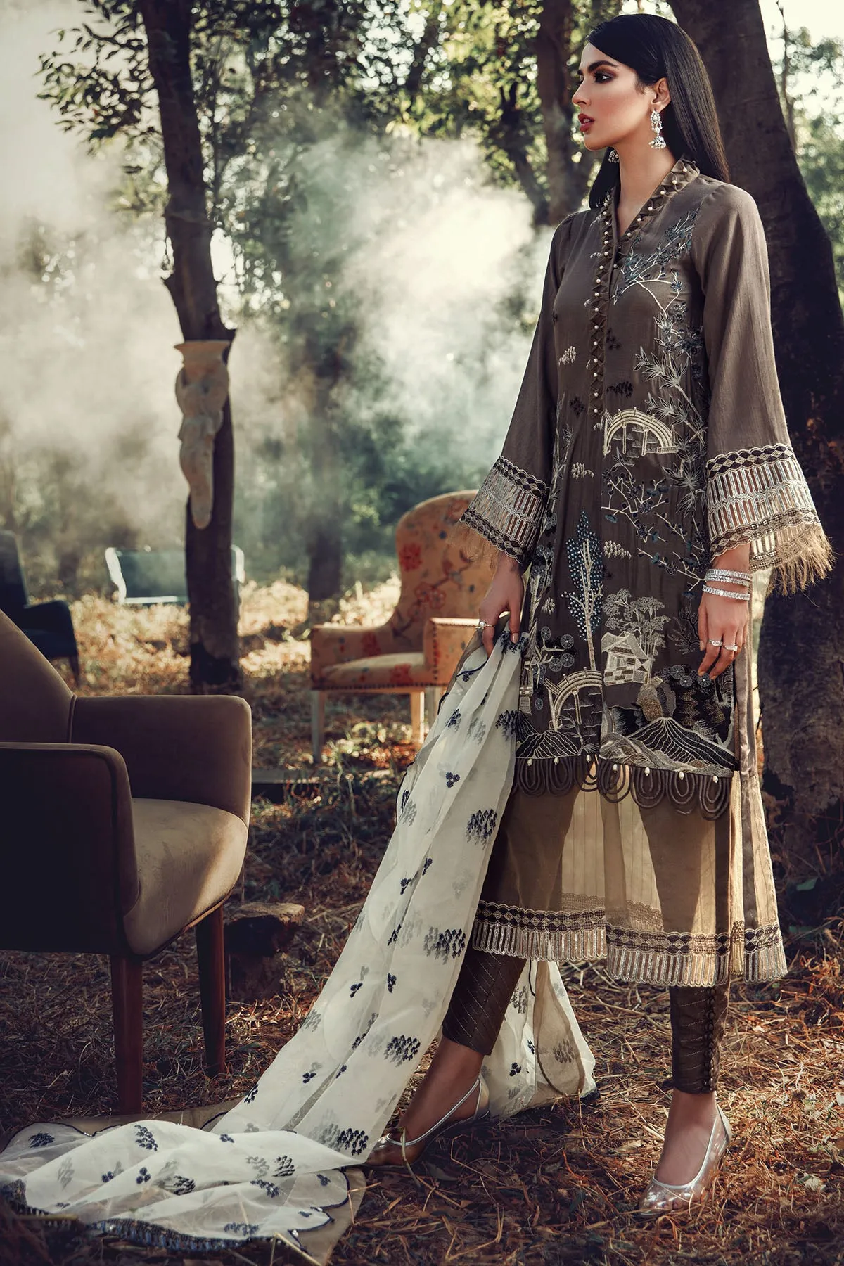 2704-PERCE-NEIGE EMBROIDERED LINEN UNSTITCHED