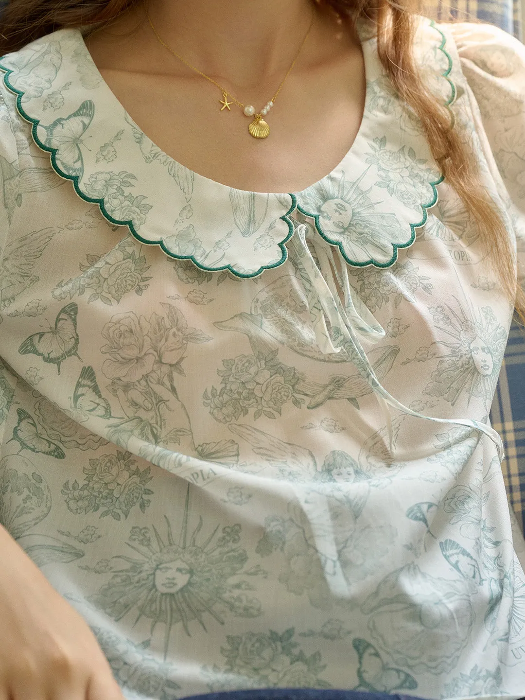 Aila Contrast Lace-up Lapel Puff Sleeve Lace Floral Print Blouse