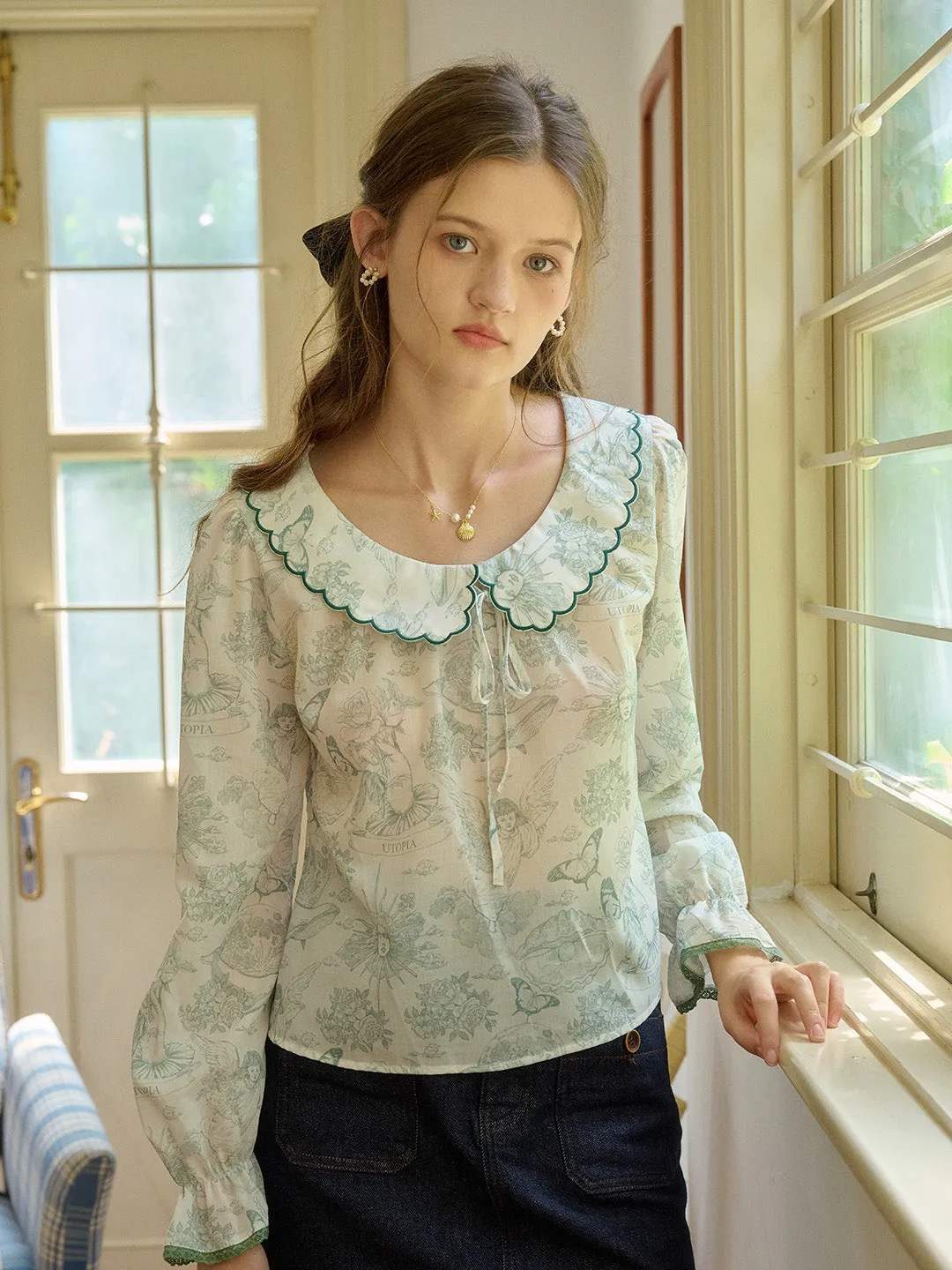 Aila Contrast Lace-up Lapel Puff Sleeve Lace Floral Print Blouse