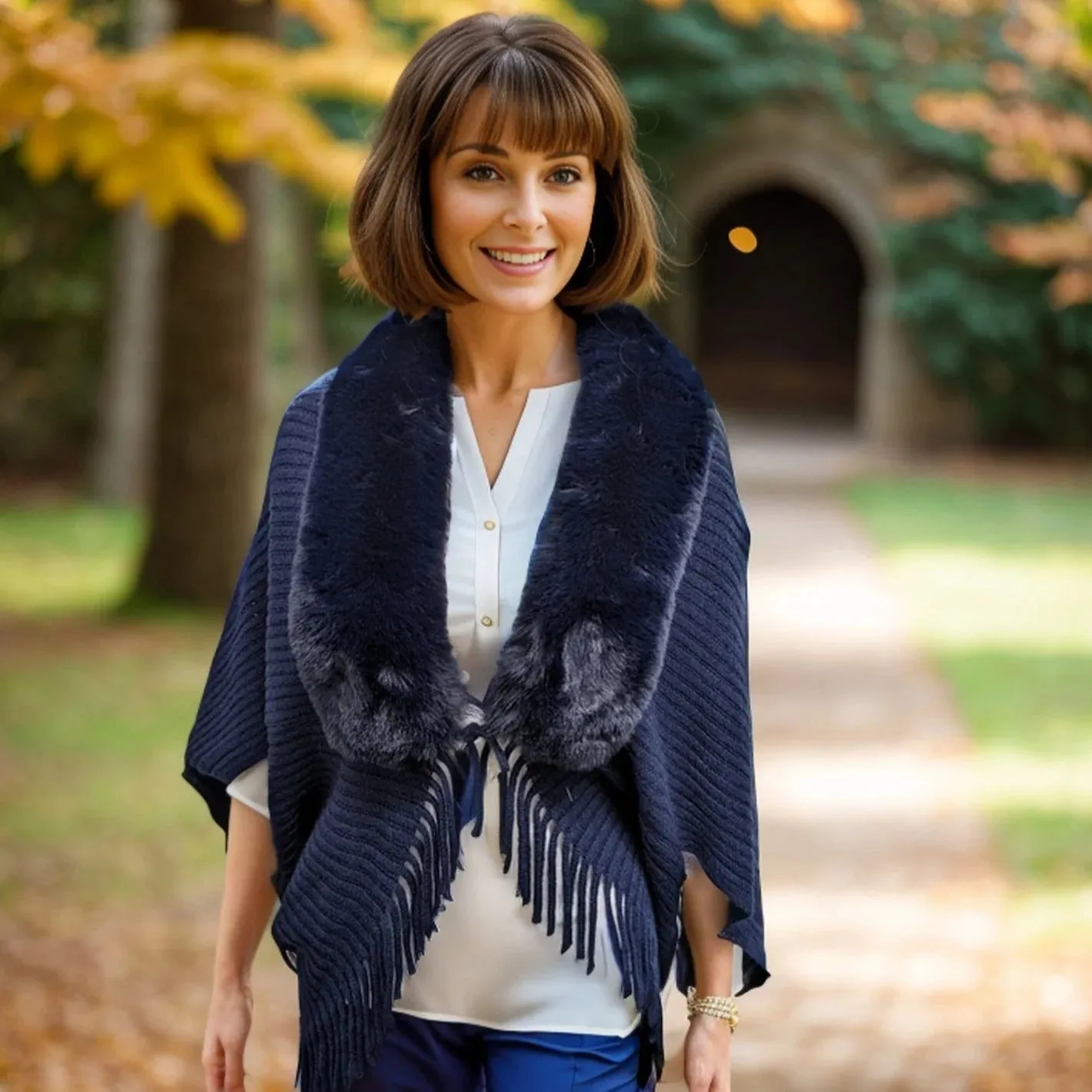 Black Ginger Navy Faux Fur Collar Knitted Shrug - 736-501