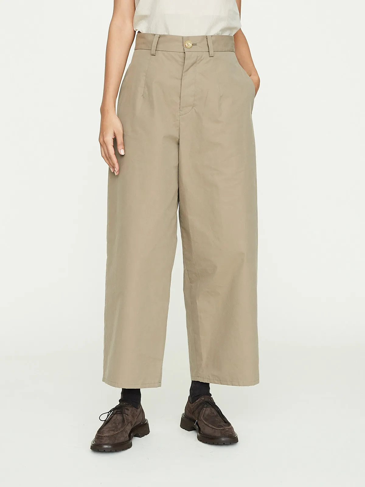 Bulky Chino Pants in Khaki