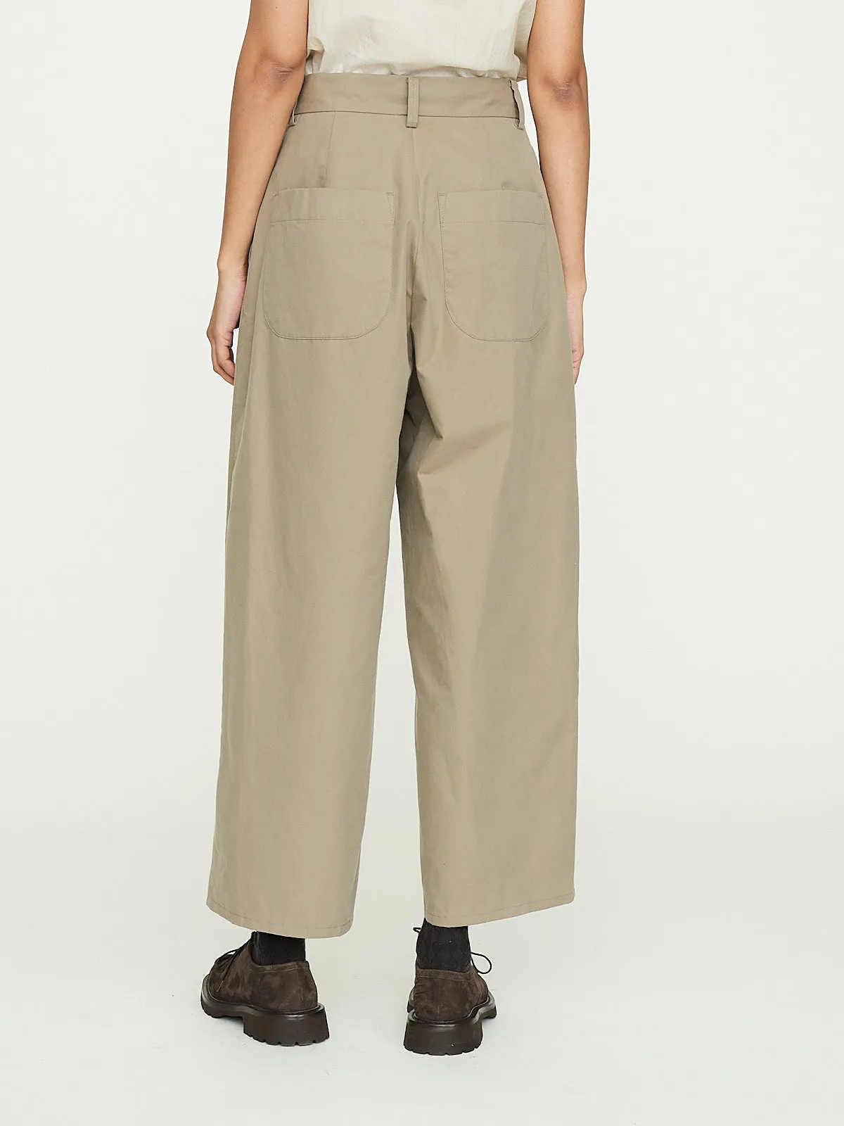 Bulky Chino Pants in Khaki