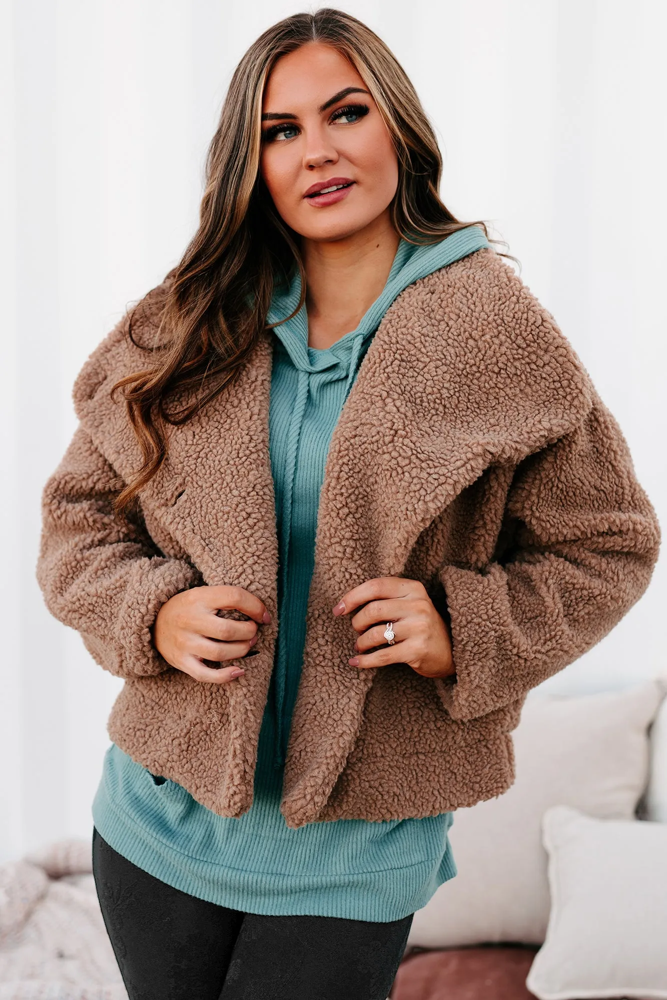 Cold Front Conditions Button-Front Sherpa Jacket (Toffee)
