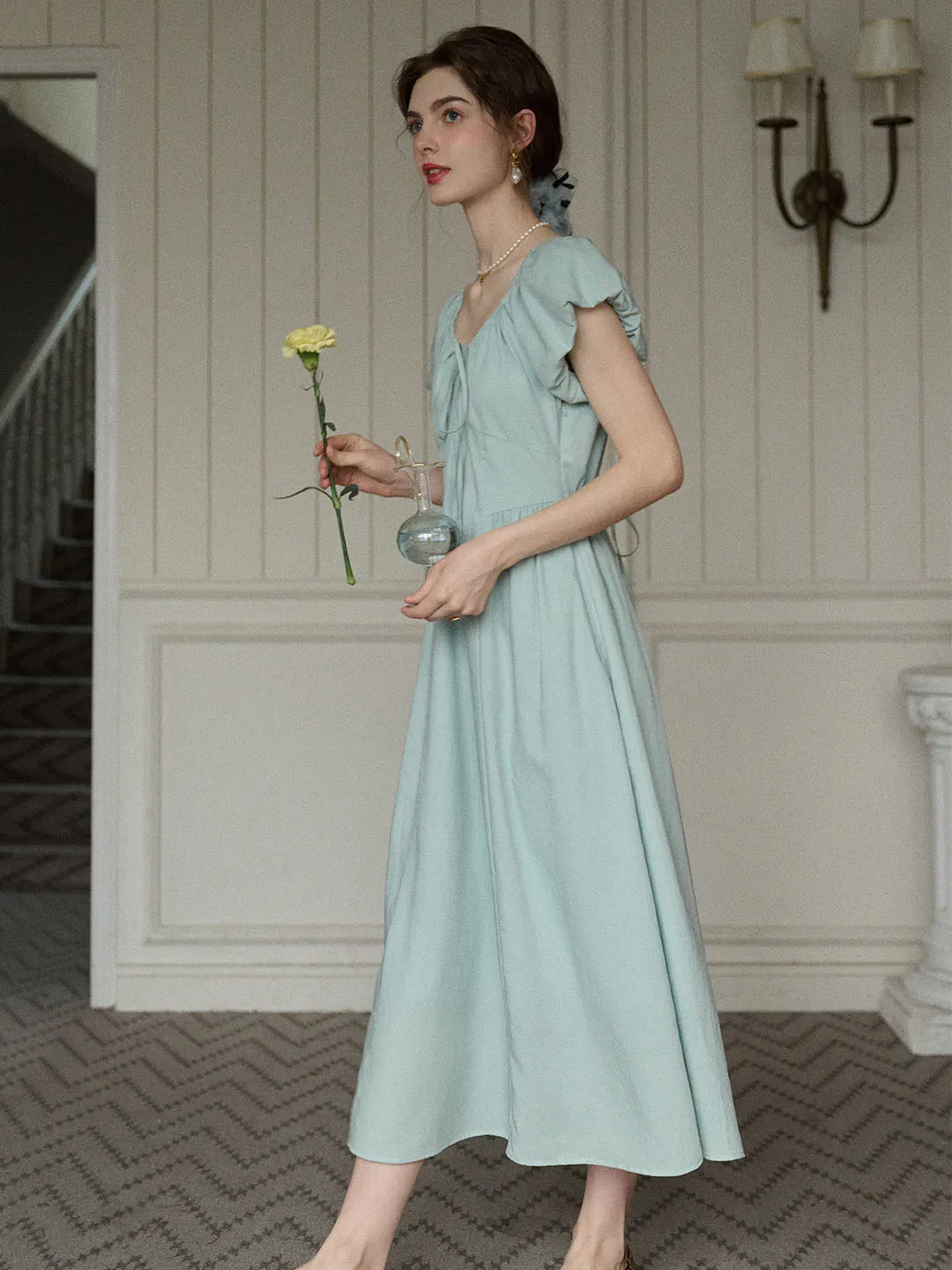 Elianna Bow V-neck Puff Sleeve A-line Dress- Mint Green