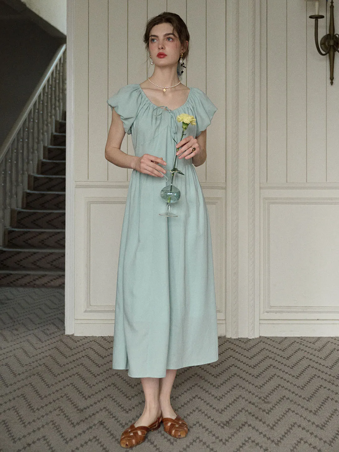 Elianna Bow V-neck Puff Sleeve A-line Dress- Mint Green