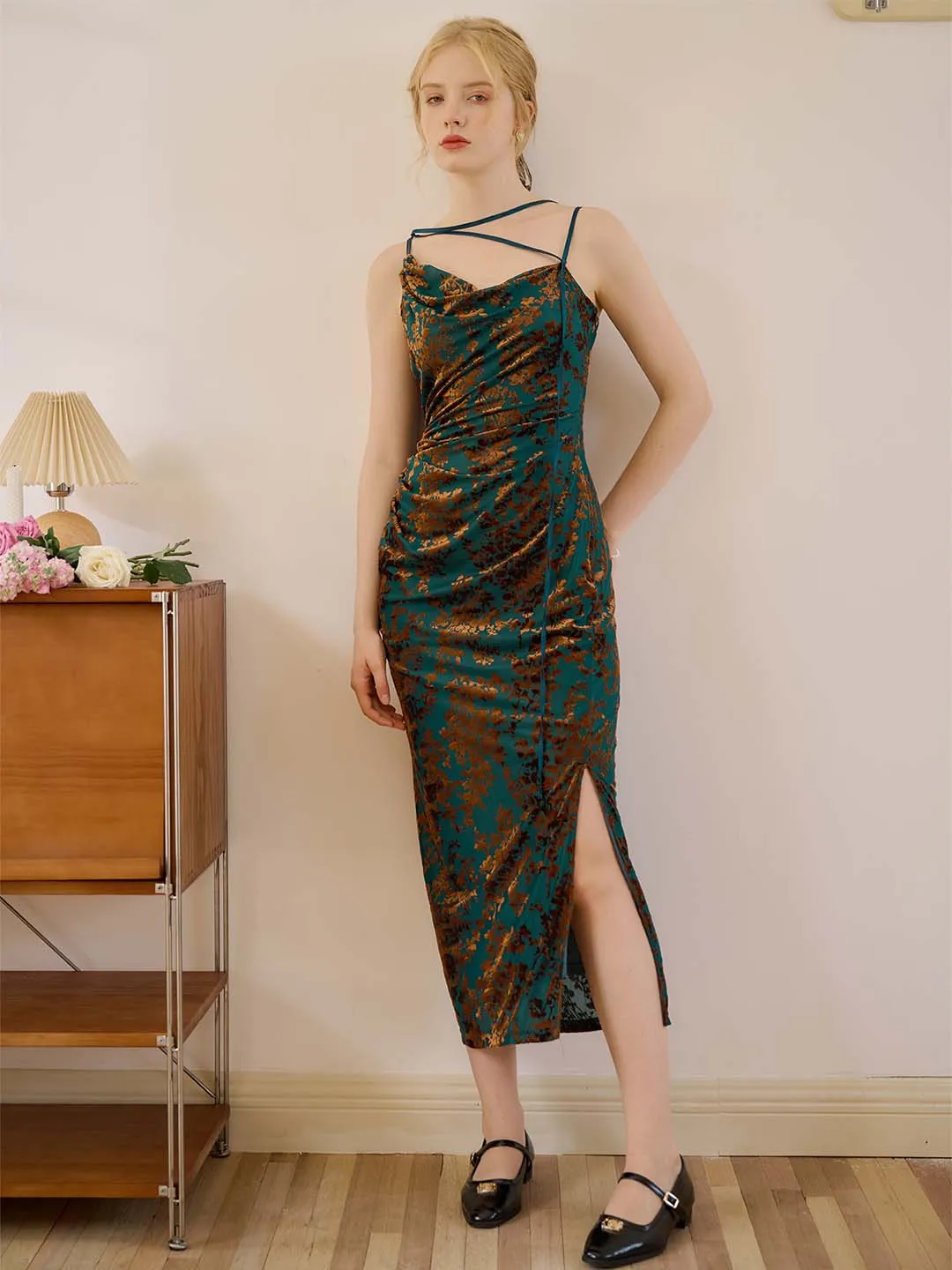 【Final Sale】Iris Allover Print Draped Collar Split Cami Dress