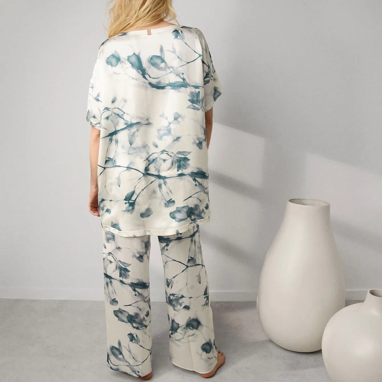 Lunya x Grace Dines Washable Silk Tee Pant Set