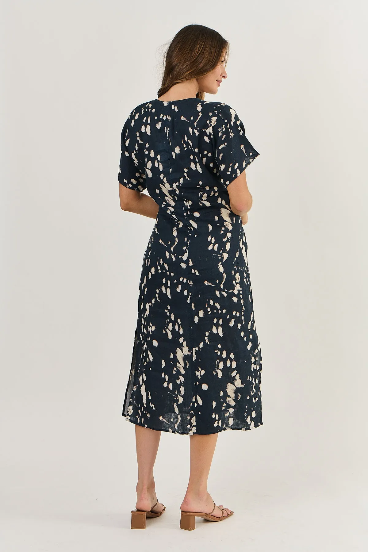 OLIVE ET JULIE Linen Tie Dress UNIVERSE
