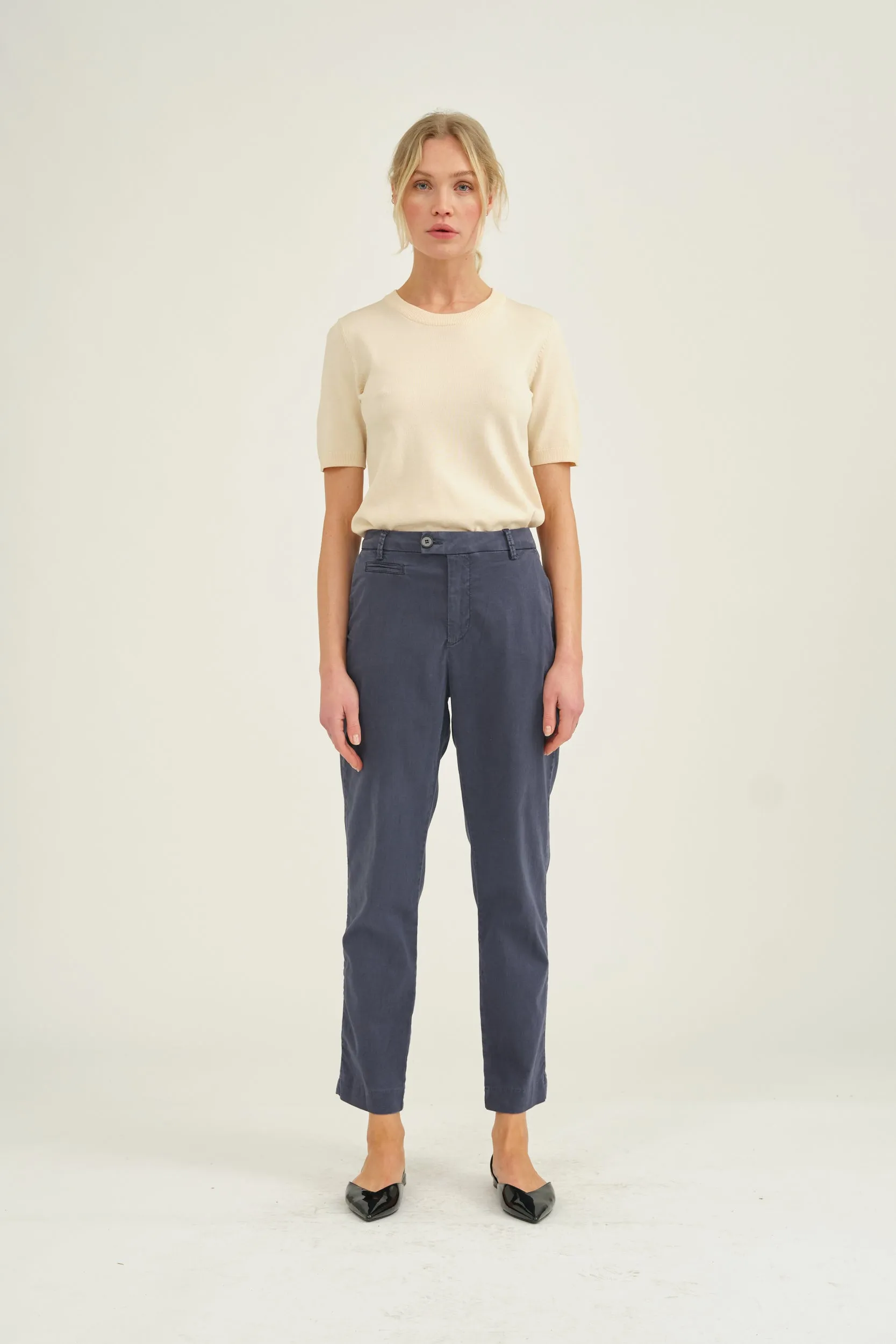 PD-Anika Support Chino - Navy