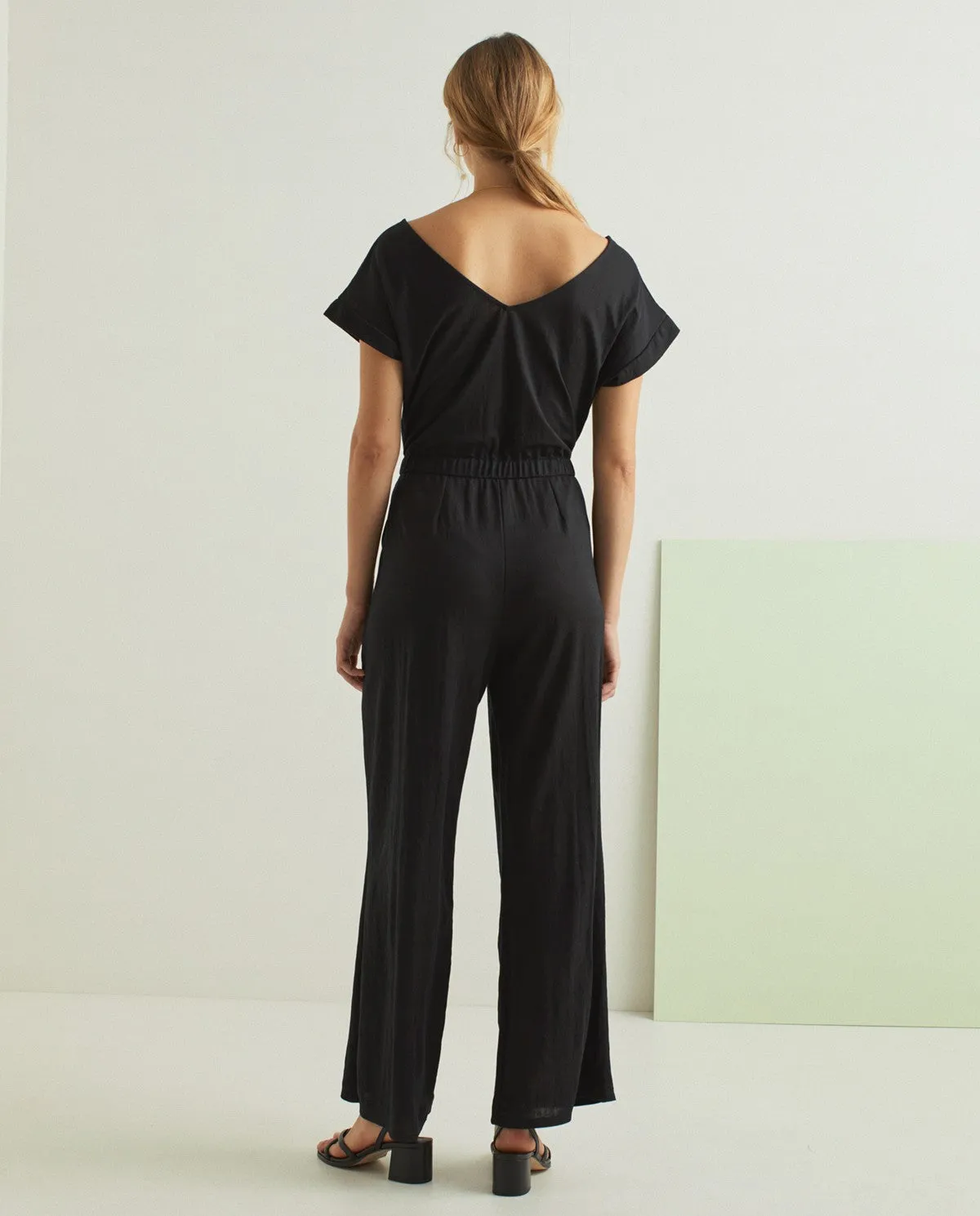 Short-Sleeve V-neck Jumpsuit Black