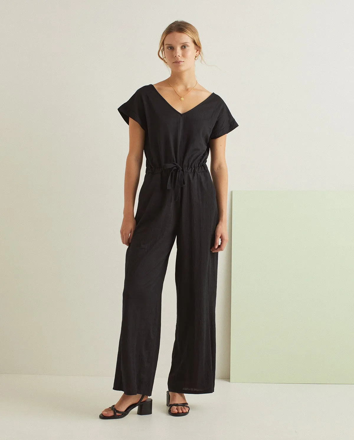 Short-Sleeve V-neck Jumpsuit Black