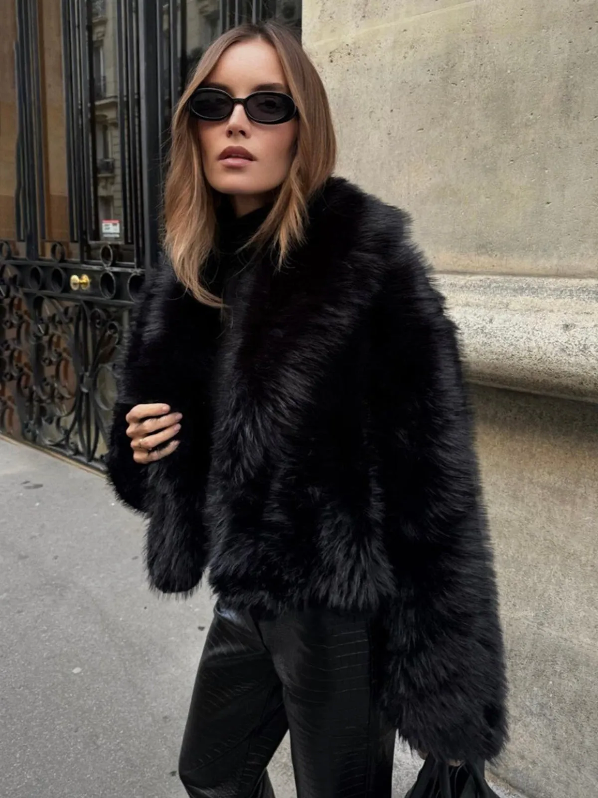 Solid Faux Graceful Fur Collar Jacket
