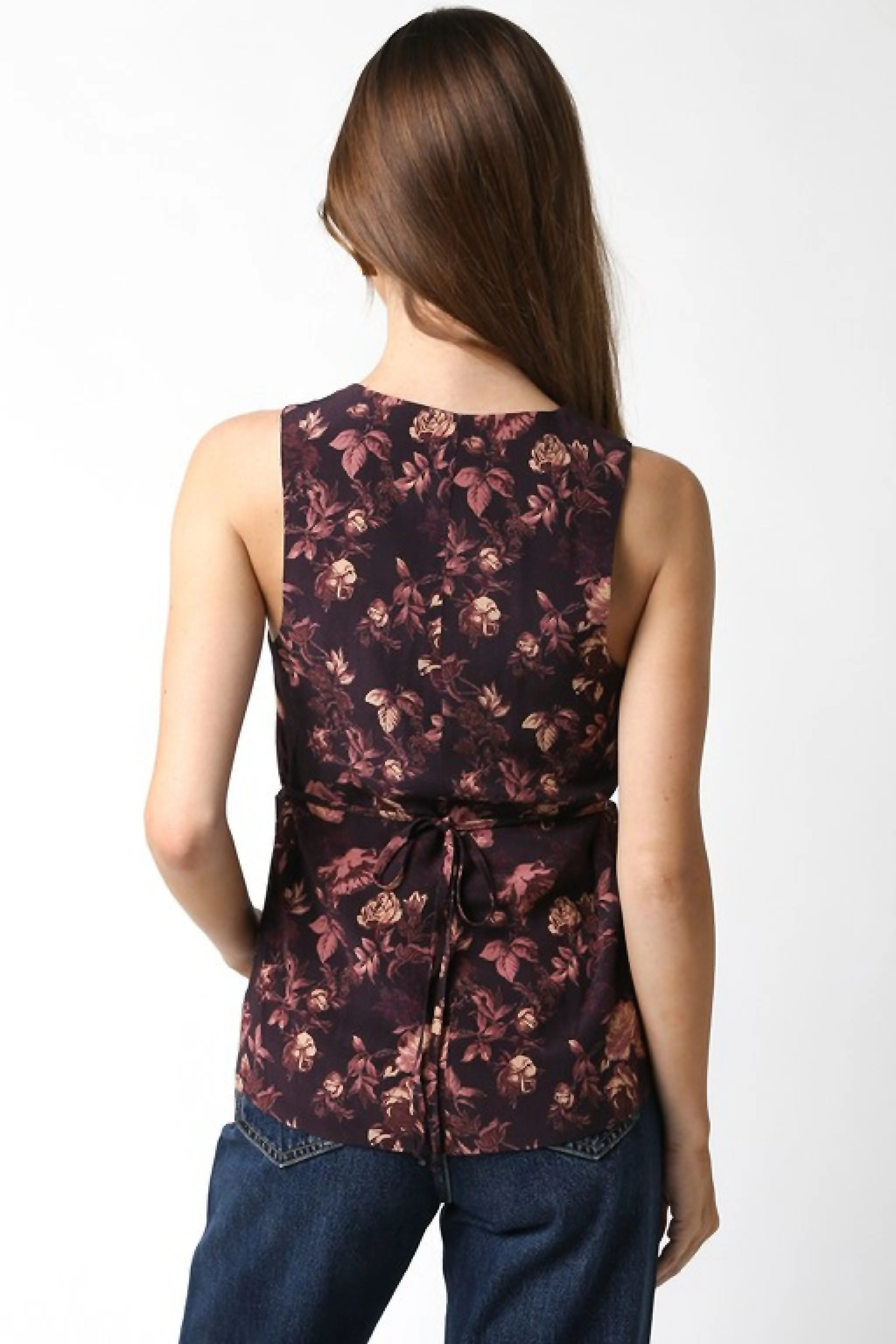 Stassi Sleeveless Partial Button Down Floral Print Top Brown